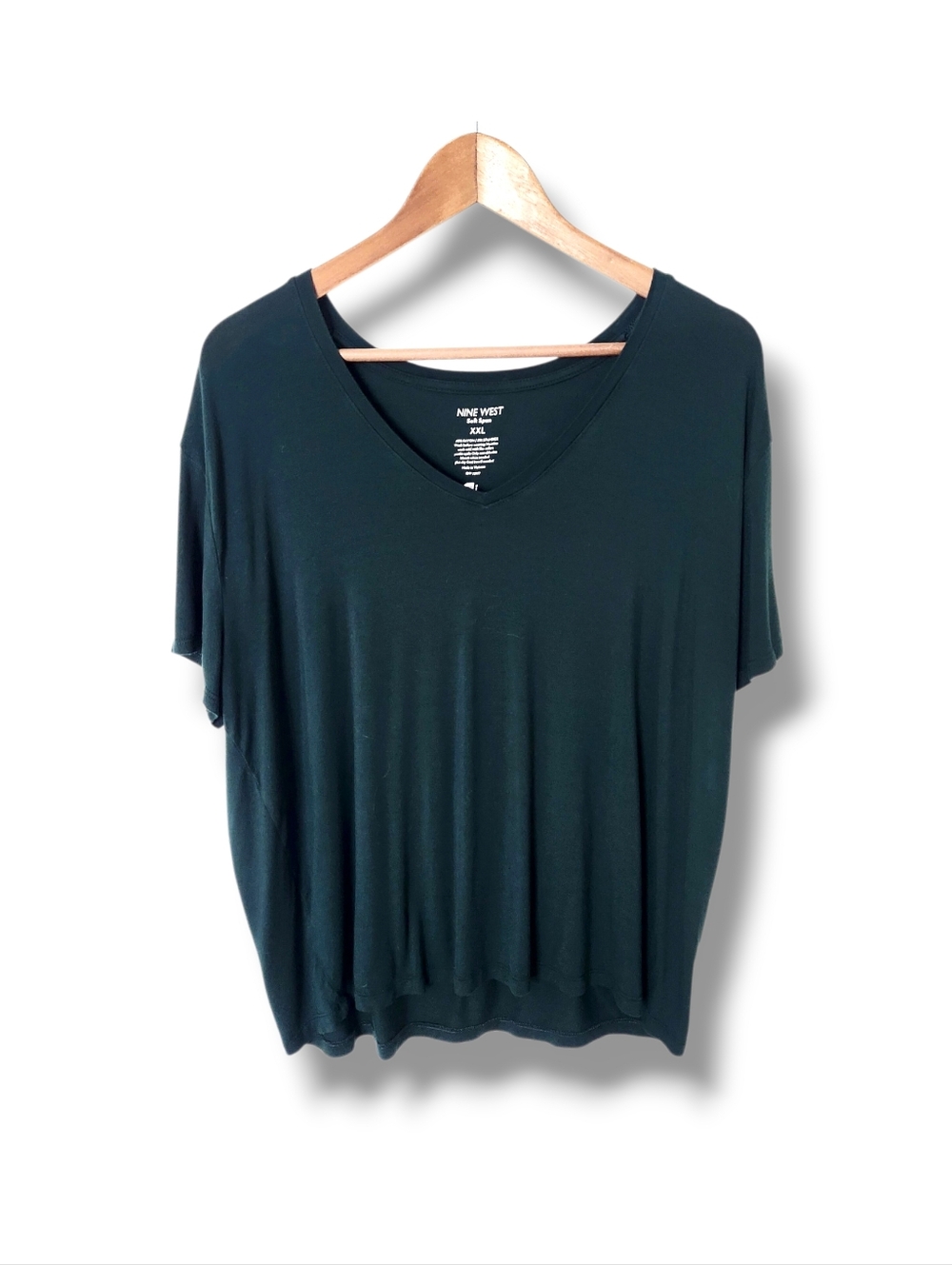 Nine West Essential Soft-Spun V-Neck Forest Green Short Sleeve Tee | XXL